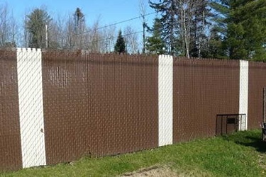 Lattes d’intimité pour clôture installées à Mascouche